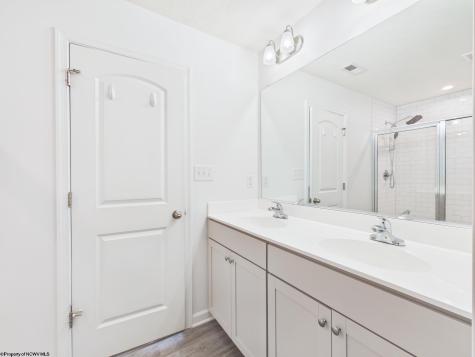 10 Iron Ridge Road Fairmont WV 26554