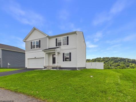10 Iron Ridge Road Fairmont WV 26554