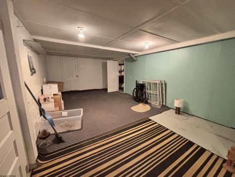 85 Woodsboro Drive Philippi WV 26416