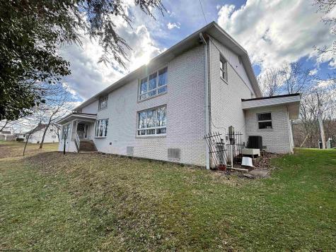 85 Woodsboro Drive Philippi WV 26416