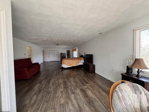 85 Woodsboro Drive Philippi WV 26416
