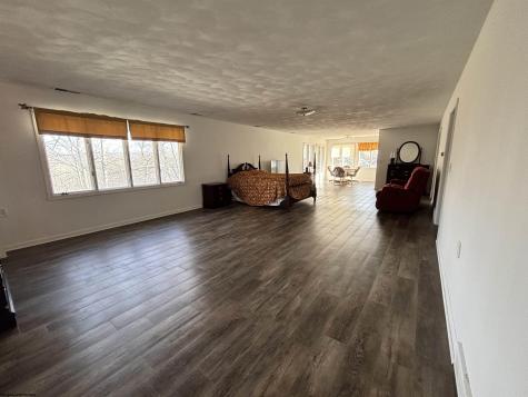 85 Woodsboro Drive Philippi WV 26416