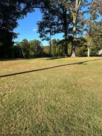 1682 Everson Road Buckhannon WV 26201