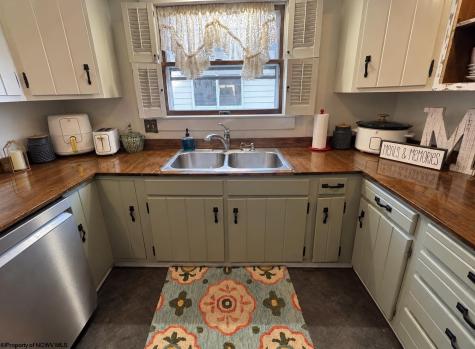 201 Moritz Avenue Grafton WV 26354