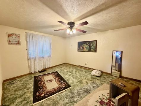 228 Meadowlane Avenue Fairmont WV 26554
