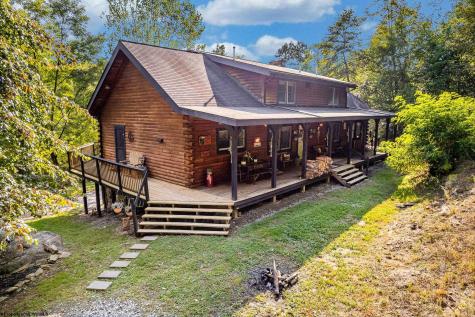 74 Ken Snyder Road Tunnelton WV 26444