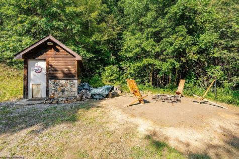 74 Ken Snyder Road Tunnelton WV 26444
