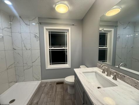 407 Kings Point Lane Morgantown WV 26508