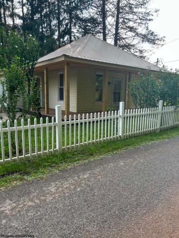 333 Buckhannon Mountain Road Buckhannon WV 26201