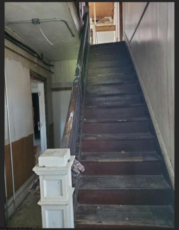 1011 Swann Street Parkersburg WV 26101