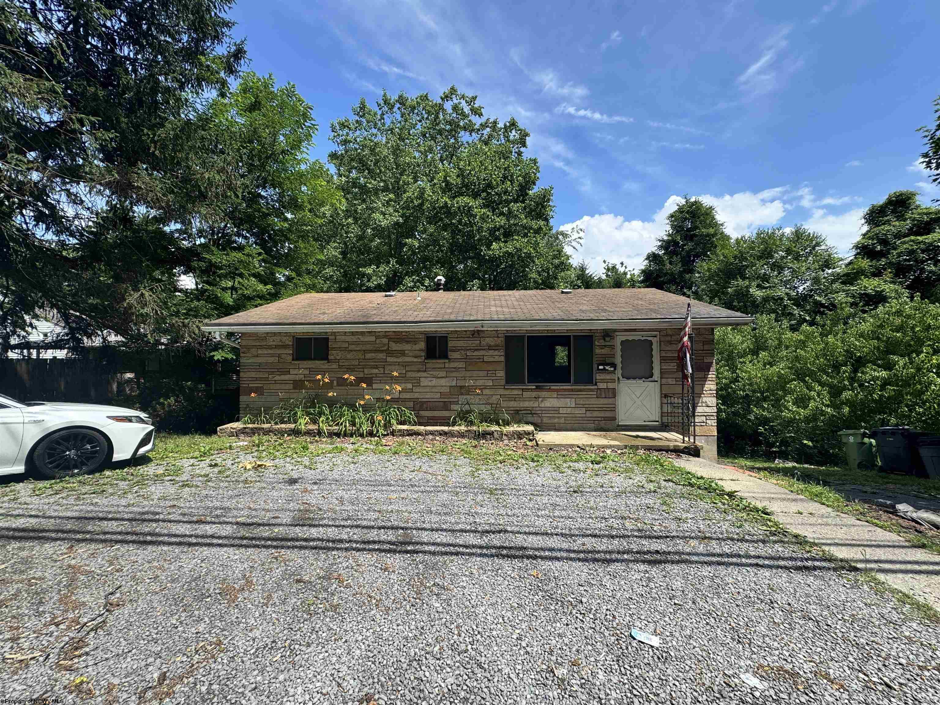 1070 Willey Street Morgantown WV 26505