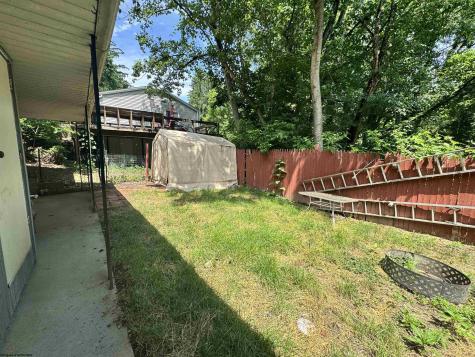 1070 Willey Street Morgantown WV 26505