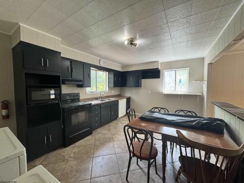 1070 Willey Street Morgantown WV 26505