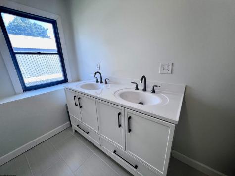 219 Center Street Elkins WV 26241
