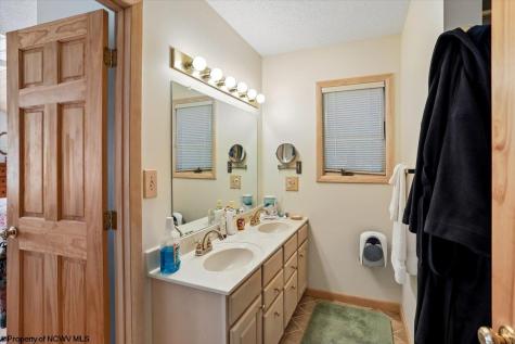 128 Forest Ridge Road Davis WV 26260