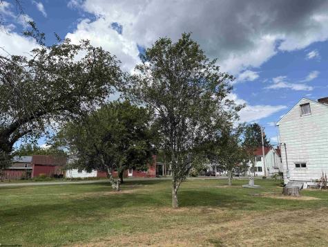 676 Main Street Beverly WV 26253