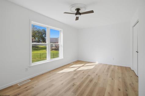 1098 Brookings Drive Morgantown WV 26508