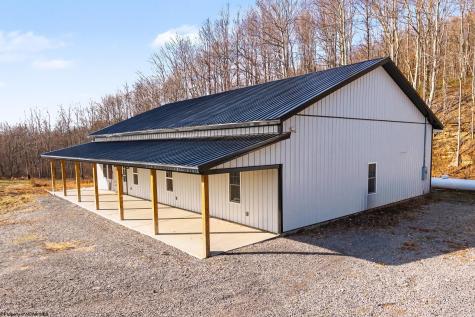 1073 Kanes Creek Road Kingwood WV 26537