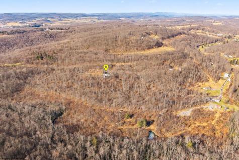 1073 Kanes Creek Road Kingwood WV 26537