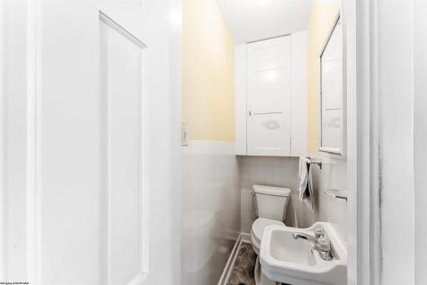 260 S High Street Morgantown WV 26505