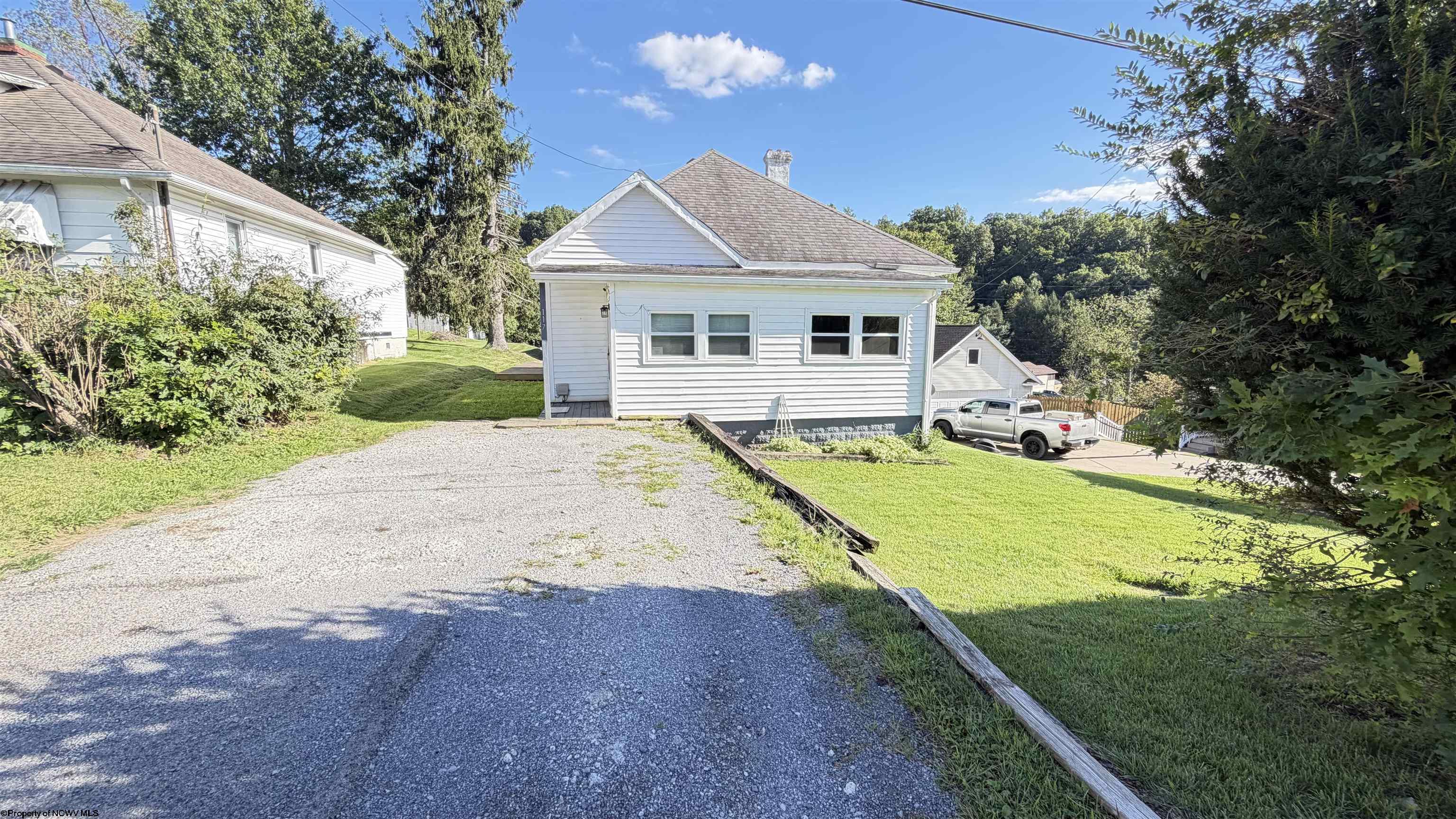 117 Grand Avenue Bridgeport WV 26330-1709