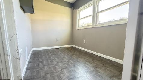 117 Grand Avenue Bridgeport WV 26330-1709