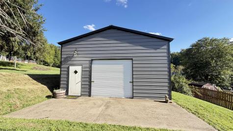 117 Grand Avenue Bridgeport WV 26330-1709