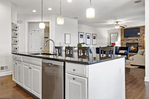 77 Falling Water Lane Morgantown WV 26508