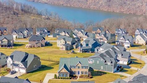 77 Falling Water Lane Morgantown WV 26508