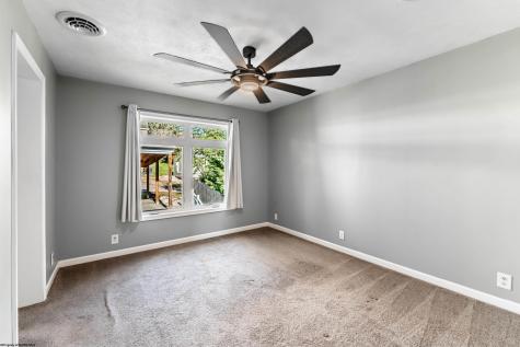 521 Grove Street Morgantown WV 26505