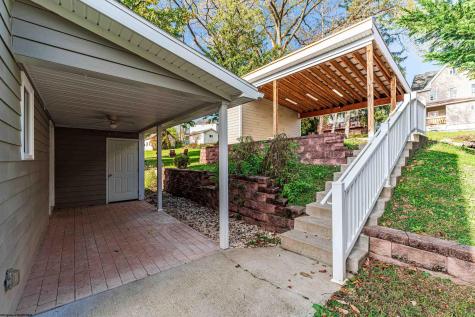 521 Grove Street Morgantown WV 26505