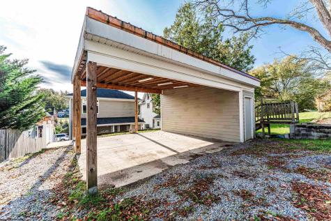 521 Grove Street Morgantown WV 26505