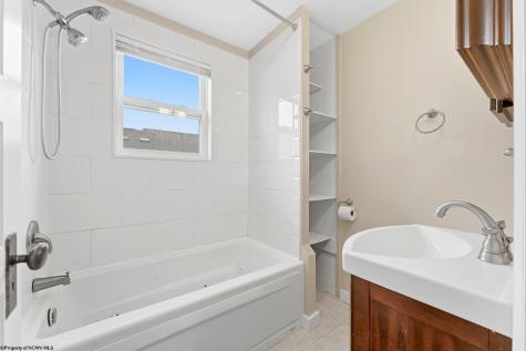 1127 Munsey Avenue Morgantown WV 26505