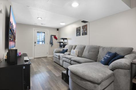 513 Birdie Court Maidsville WV 26541