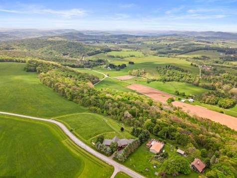 1516 White Oak School Road Terra Alta WV 26764