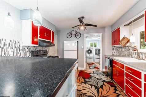 927 Fairfax Drive Morgantown WV 26505