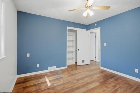 595 Owens Avenue Fairmont WV 26554