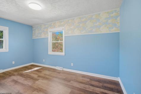 595 Owens Avenue Fairmont WV 26554
