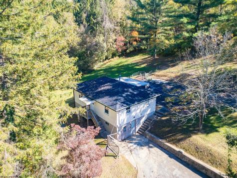 595 Owens Avenue Fairmont WV 26554