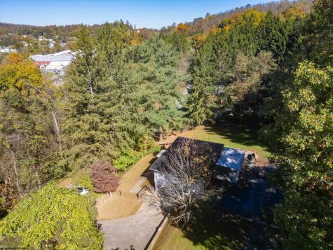 595 Owens Avenue Fairmont WV 26554