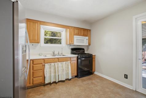 595 Owens Avenue Fairmont WV 26554