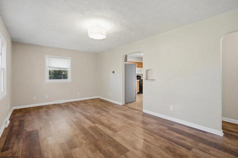 595 Owens Avenue Fairmont WV 26554
