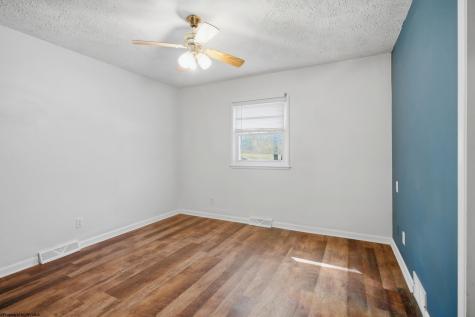 595 Owens Avenue Fairmont WV 26554