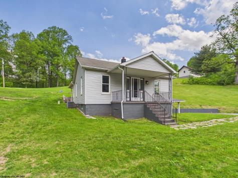 3402 Harrison Avenue Elkins WV 26241