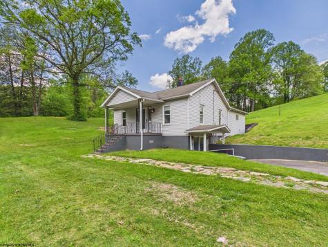 3402 Harrison Avenue Elkins WV 26241
