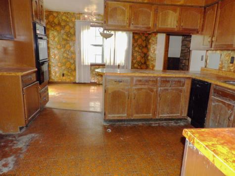 277 Gladys Avenue Reynoldsville WV 26422