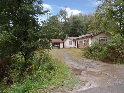 277 Gladys Avenue Reynoldsville WV 26422