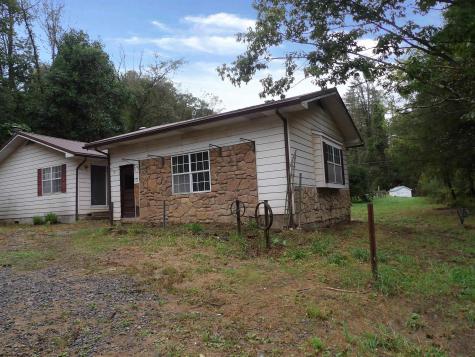 277 Gladys Avenue Reynoldsville WV 26422
