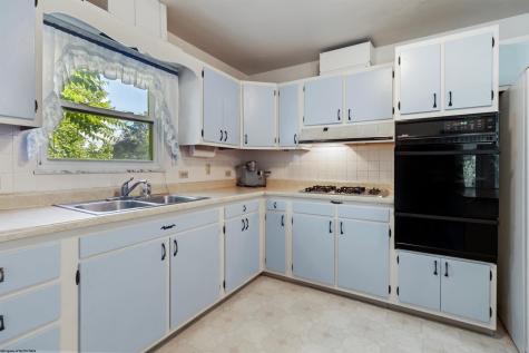 256 W Woodland Avenue Clarksburg WV 26301