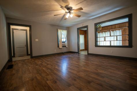 7 Mayflower Lane Mount Clare WV 26408